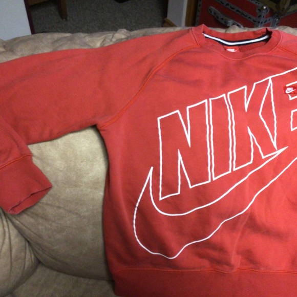 Vintage NIKE sweatshirt - Picture 3 of 3
